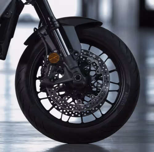 Rodas e Pneus Esportivos