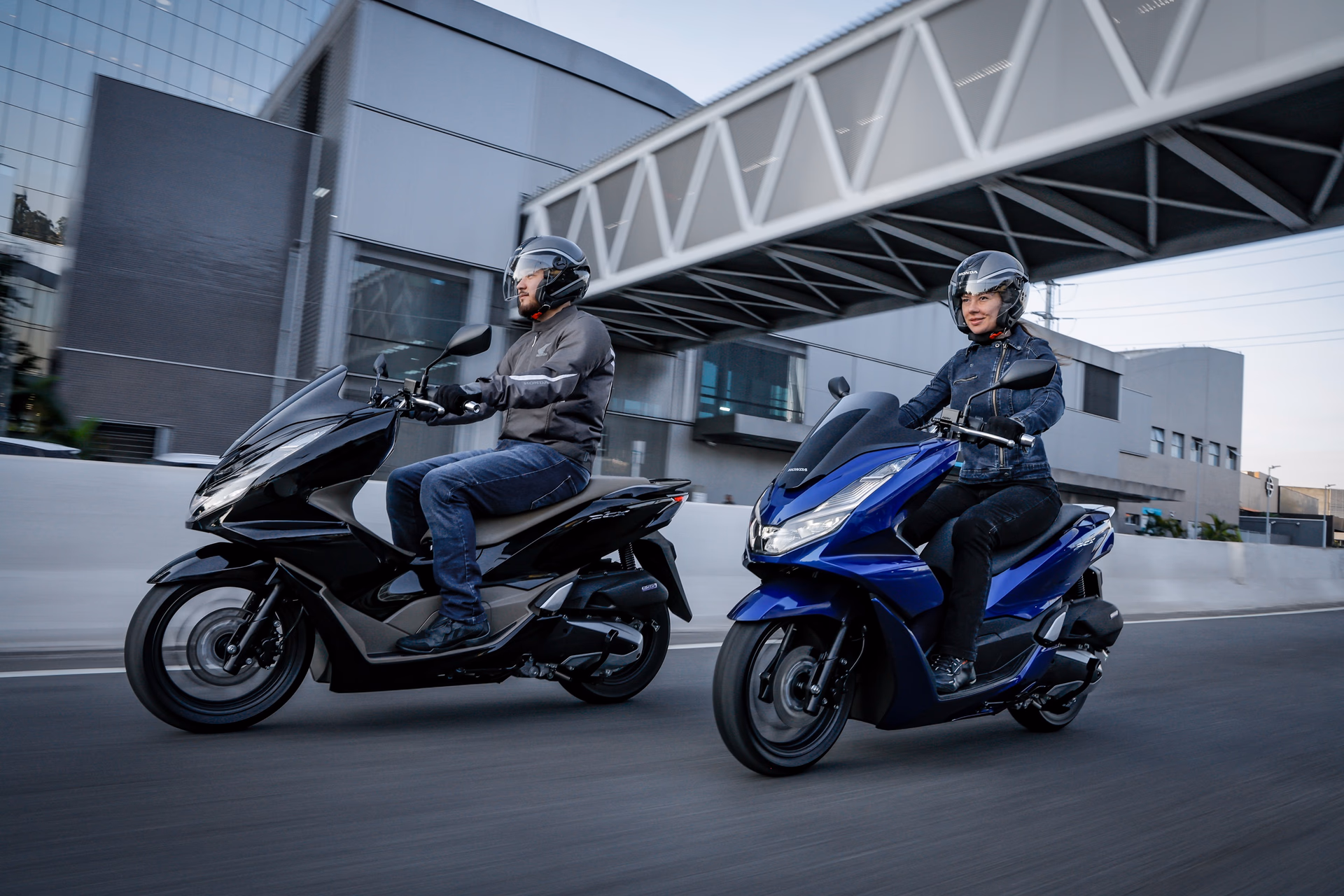 Honda PCX 2026 - Imagem 17 - 17 de 38